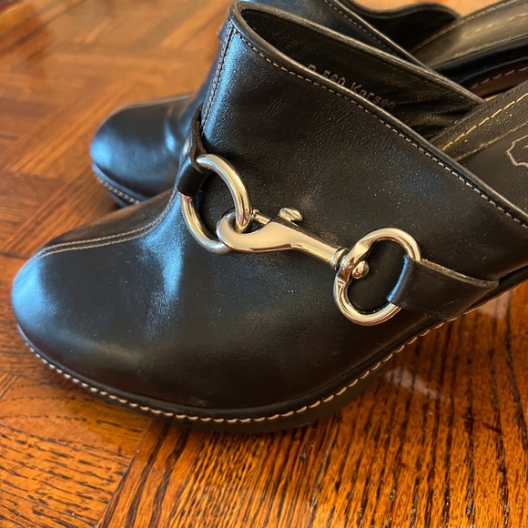 Coach Black Leather Women's Shoes - Picture 3 of 4